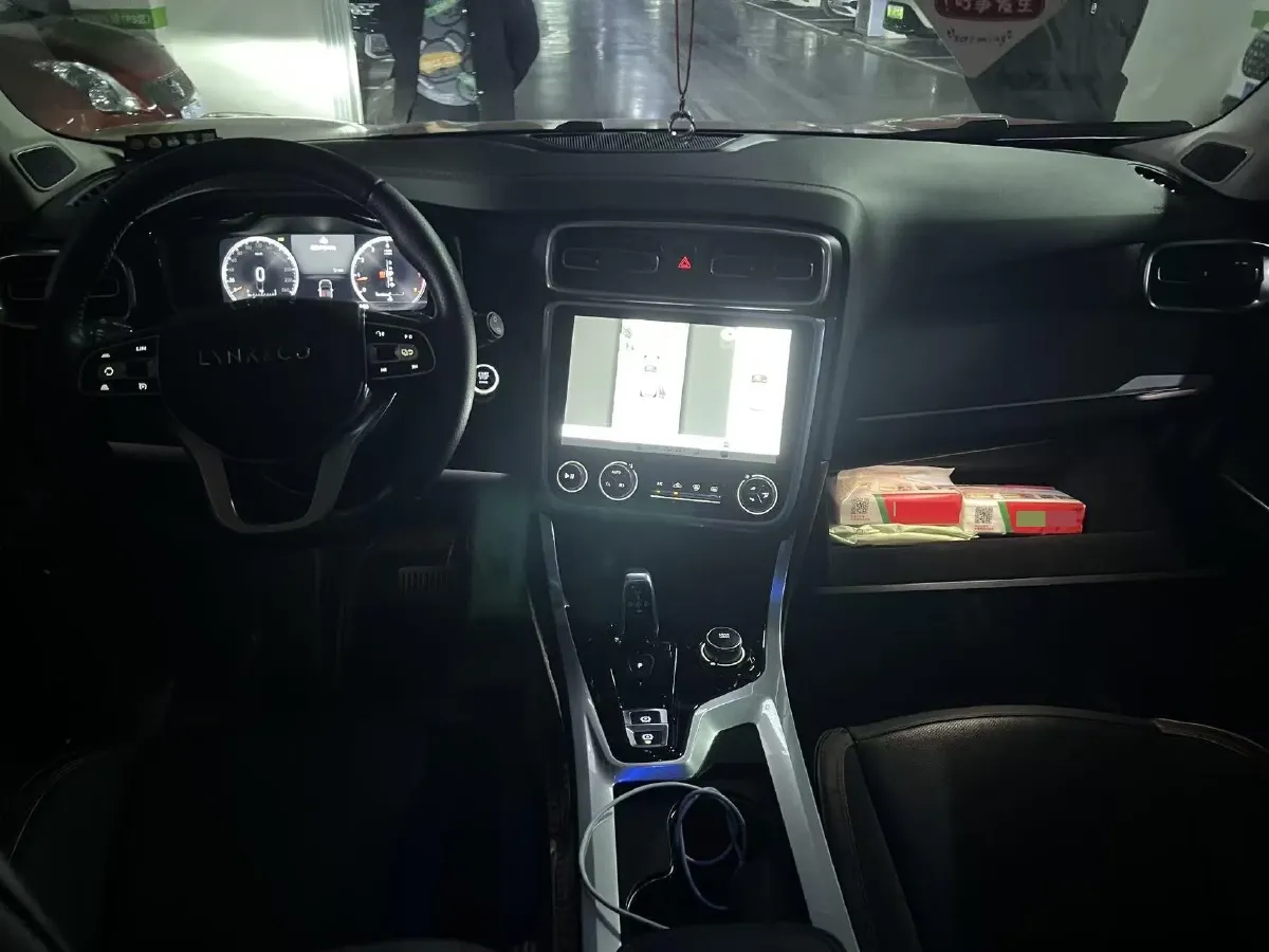 2017 Foton Sauvana 2.0T 218HP L4 6AT,autocango,china used car exporter,china ev exporter,chinese used car exporter,chinese used ev exporter