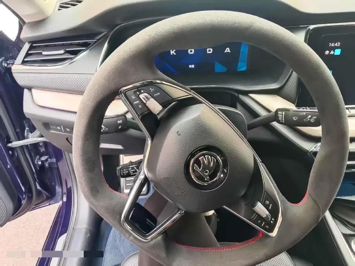 2021 Skoda Octavia 1.4T 150HP L4 7DCT,autocango,china used car exporter,china ev exporter,chinese used car exporter,chinese used ev exporter