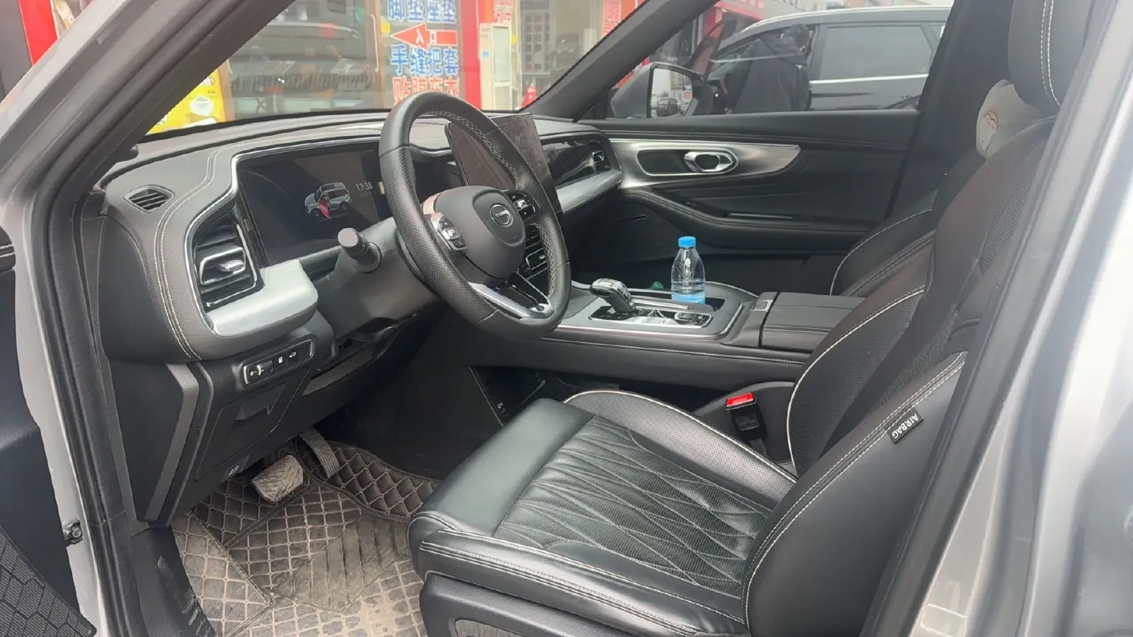 2022 GAC Trumpchi GS8 2.0T 252HP L4 8AT,autocango,china used car exporter,china ev exporter,chinese used car exporter,chinese used ev exporter