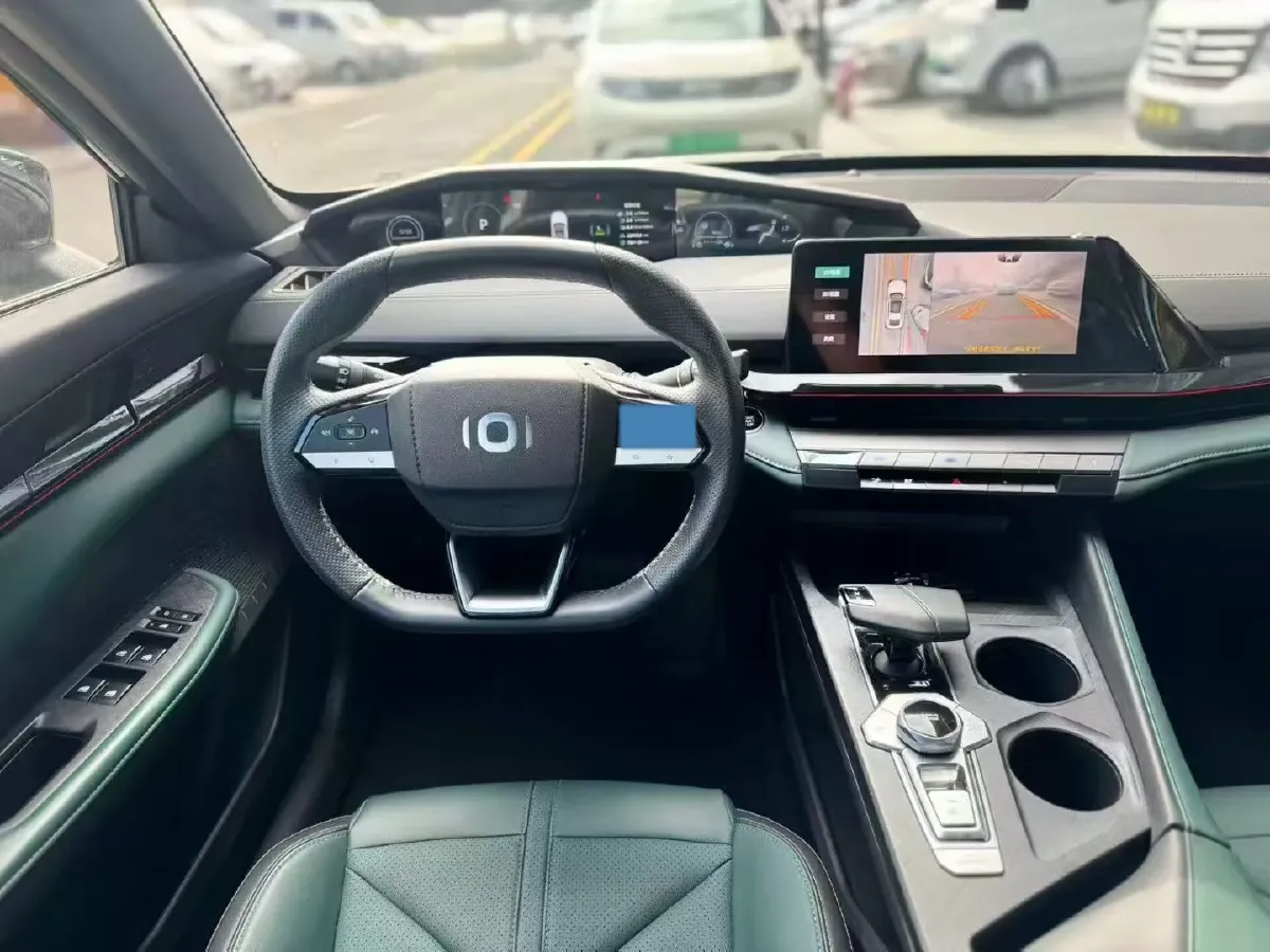 2023 ChangAn UNI-V iDD 1.5T 170HP L4 6TCT PHEV 18.4KWH,autocango,china used car exporter,china ev exporter,chinese used car exporter,chinese used ev exporter