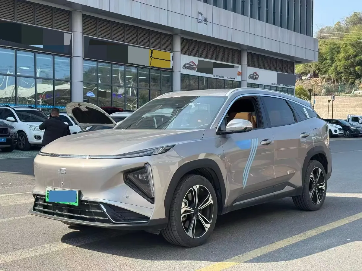2025 Geely Galaxy L7 1.5L 112HP L4 1DHT PHEV 18.4KWH,autocango,china used car exporter,china ev exporter,chinese used car exporter,chinese used ev exporter