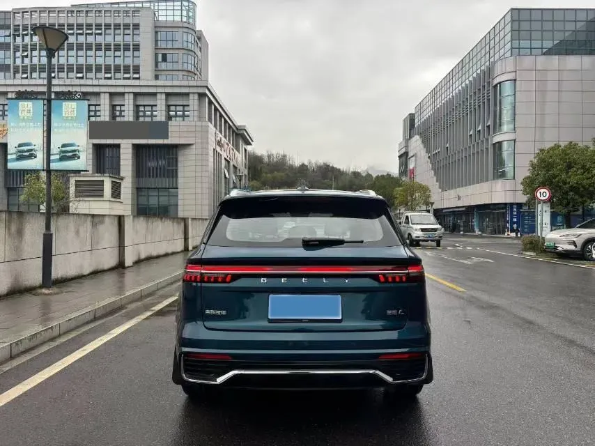 2021 Geely Monjaro 2.0T 218HP L4 7DCT,autocango,china used car exporter,china ev exporter,chinese used car exporter,chinese used ev exporter