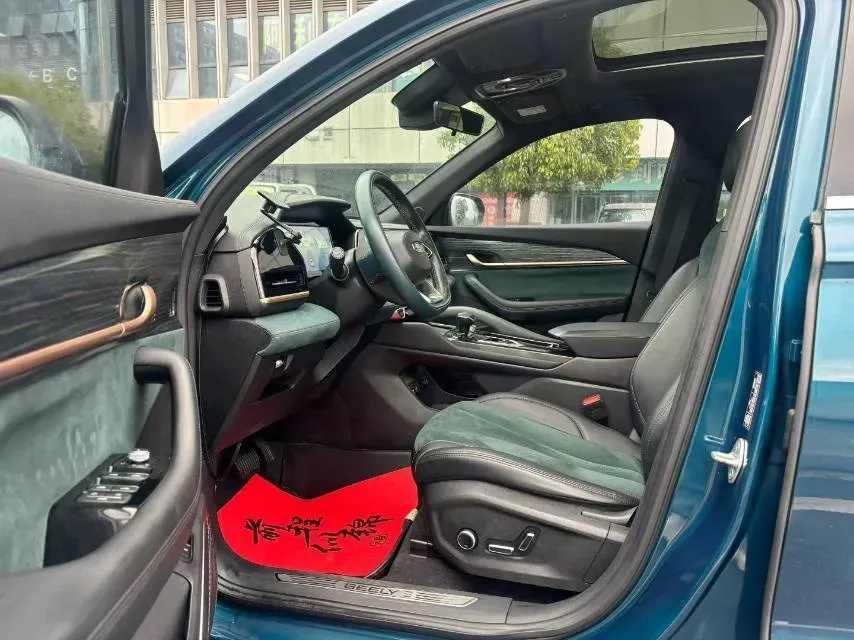 2021 Geely Monjaro 2.0T 218HP L4 7DCT,autocango,china used car exporter,china ev exporter,chinese used car exporter,chinese used ev exporter