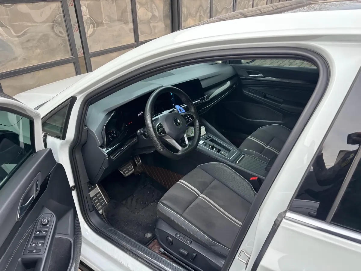 2023 Volkswagen Golf 1.4T 150HP L4 7DCT,autocango,china used car exporter,china ev exporter,chinese used car exporter,chinese used ev exporter