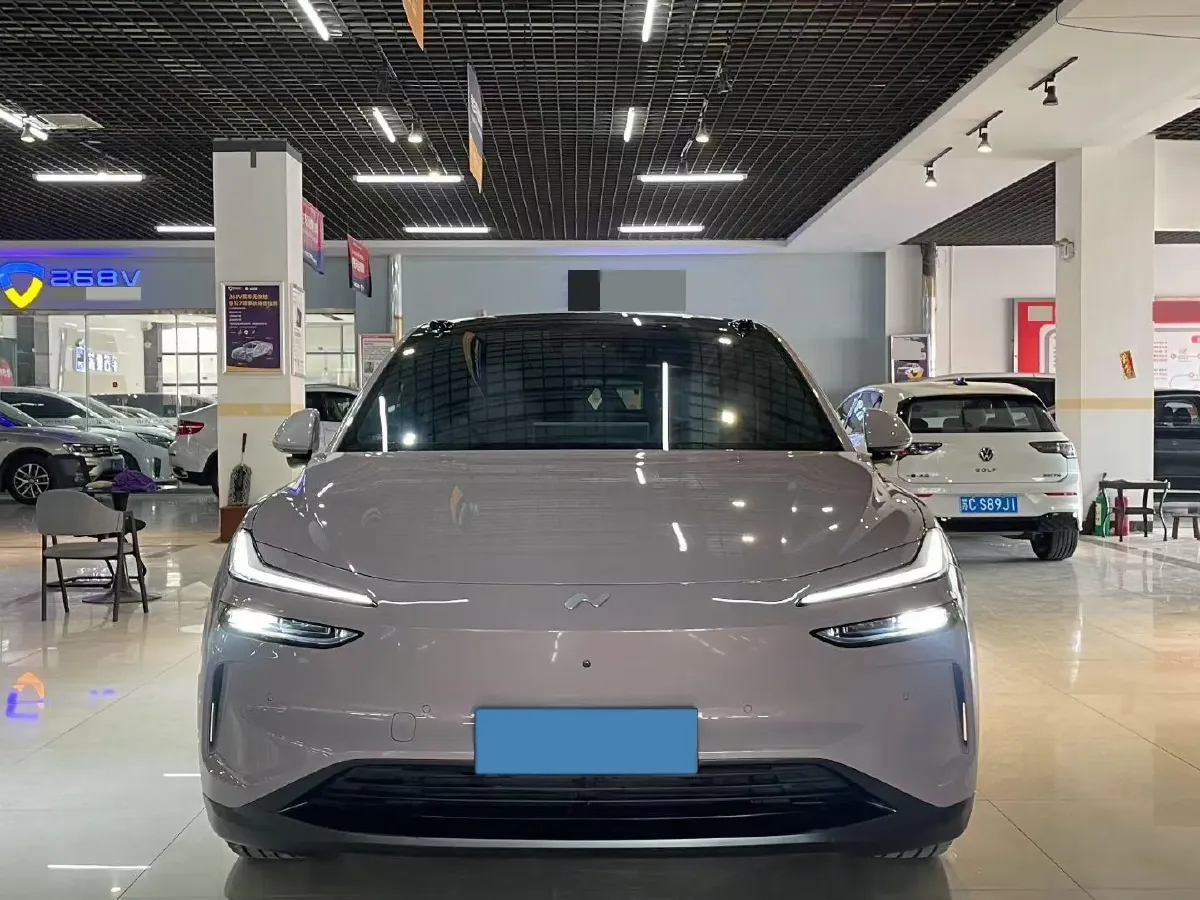 2024 ONVO L60 BEV 60KWH,autocango,china used car exporter,china ev exporter,chinese used car exporter,chinese used ev exporter