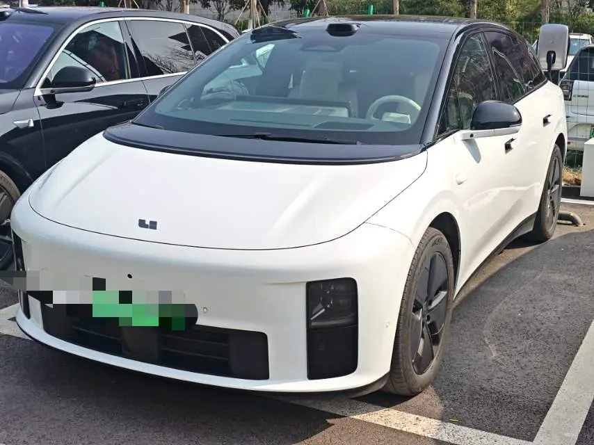 2025 Li i6 BEV,autocango,china used car exporter,china ev exporter,chinese used car exporter,chinese used ev exporter
