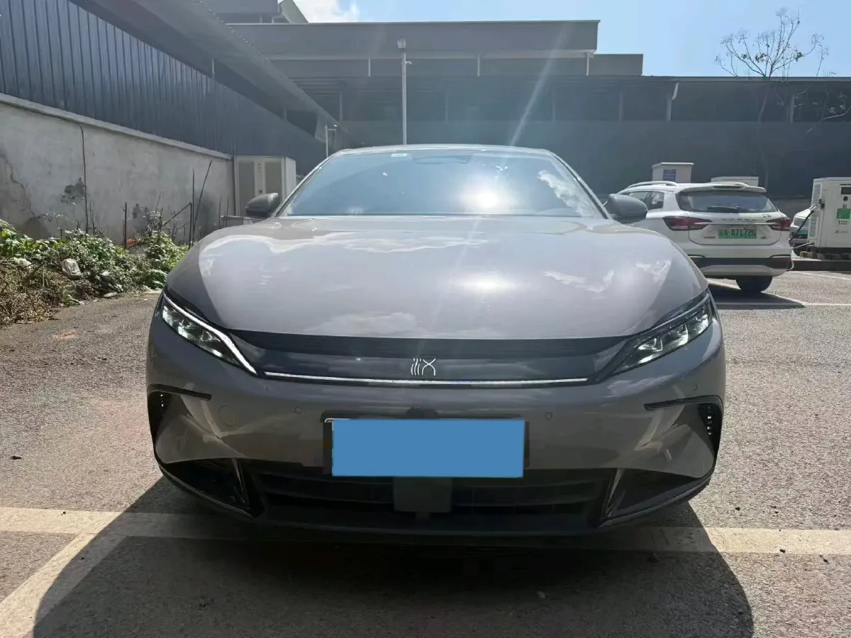 2025 BYD Han 1.5T 156HP L4 E-CVT PHEV,autocango,china used car exporter,china ev exporter,chinese used car exporter,chinese used ev exporter