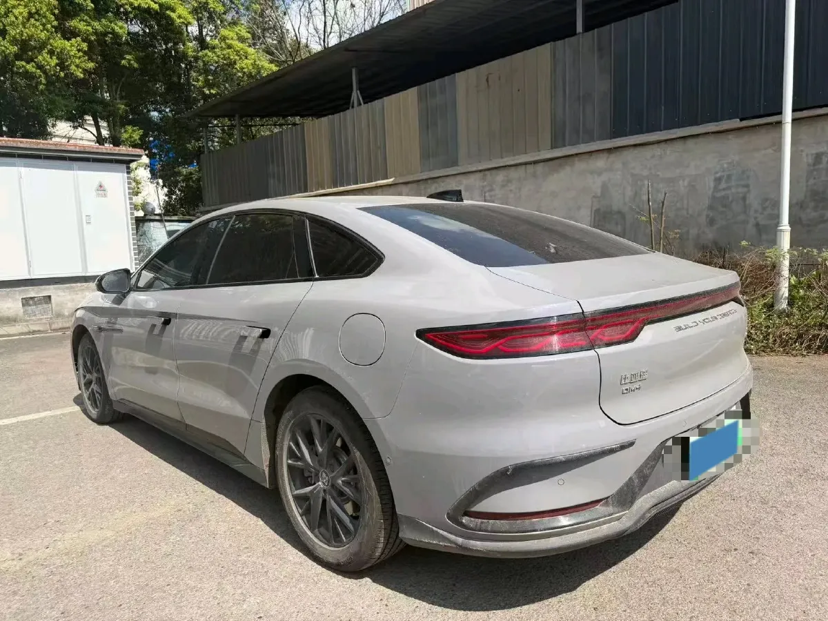 2025 BYD Han 1.5T 156HP L4 E-CVT PHEV,autocango,china used car exporter,china ev exporter,chinese used car exporter,chinese used ev exporter