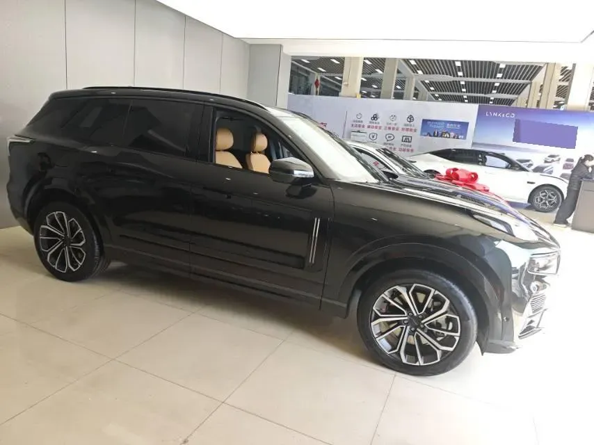 2025 LYNK&CO 09 EM-P 2.0T 254HP L4 3DHT PHEV,autocango,china used car exporter,china ev exporter,chinese used car exporter,chinese used ev exporter
