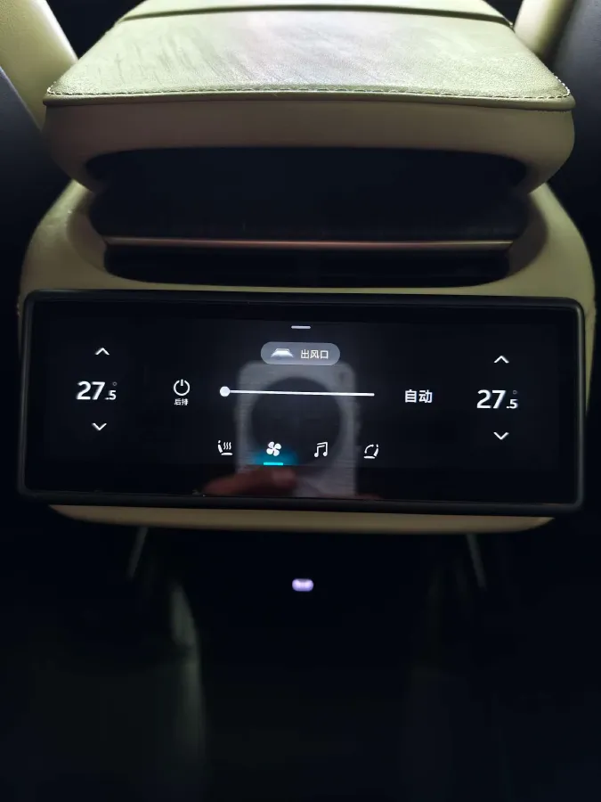 2023 NIO ES6 BEV 75KWH,autocango,china used car exporter,china ev exporter,chinese used car exporter,chinese used ev exporter