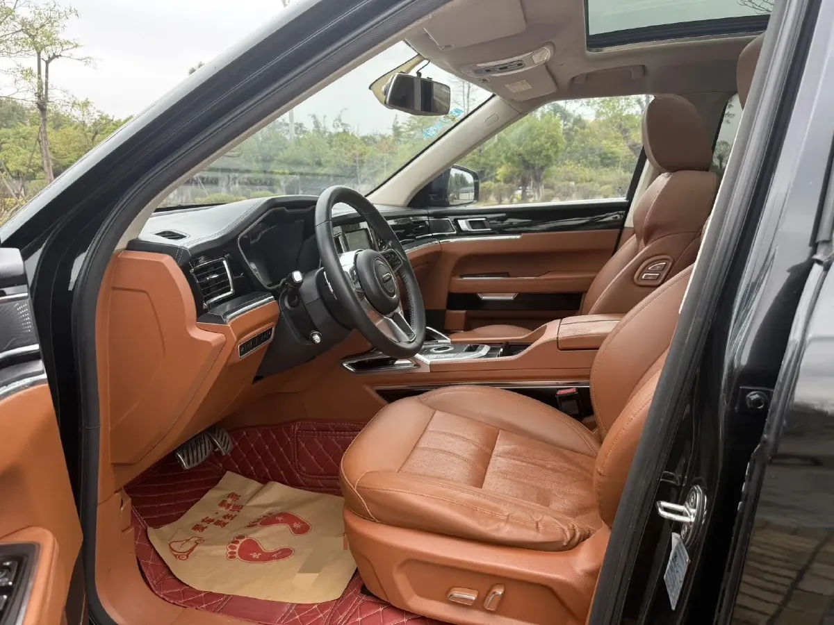 2017 Zotye T700 1.8T 177HP L4 6DCT,autocango,china used car exporter,china ev exporter,chinese used car exporter,chinese used ev exporter