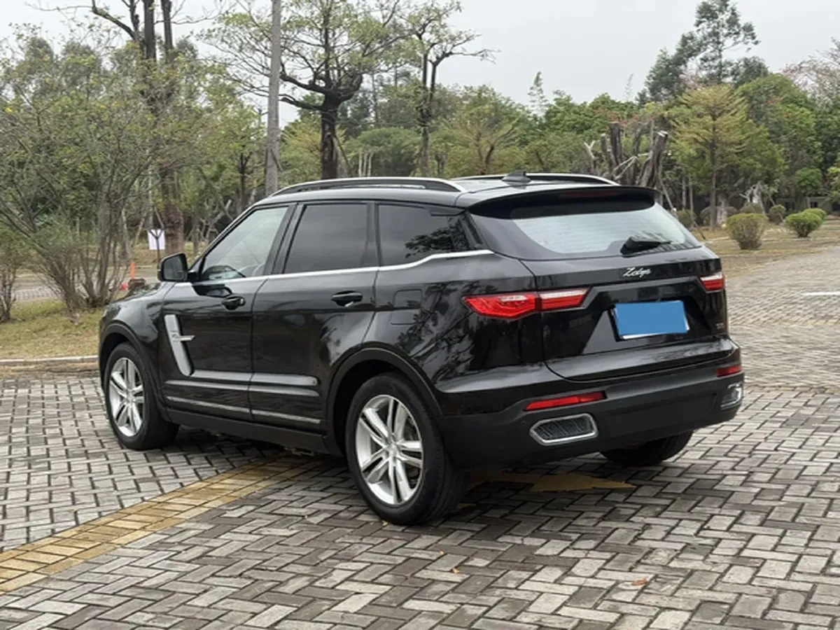 2017 Zotye T700 1.8T 177HP L4 6DCT,autocango,china used car exporter,china ev exporter,chinese used car exporter,chinese used ev exporter