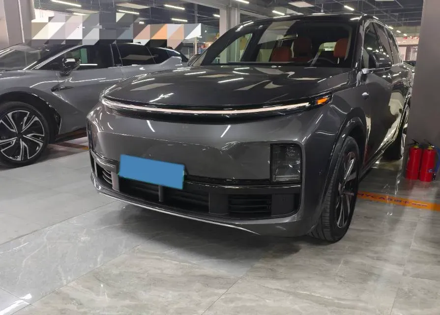 2023 Li L8 Range Extended 154HP REEV 40.9KWH,autocango,china used car exporter,china ev exporter,chinese used car exporter,chinese used ev exporter