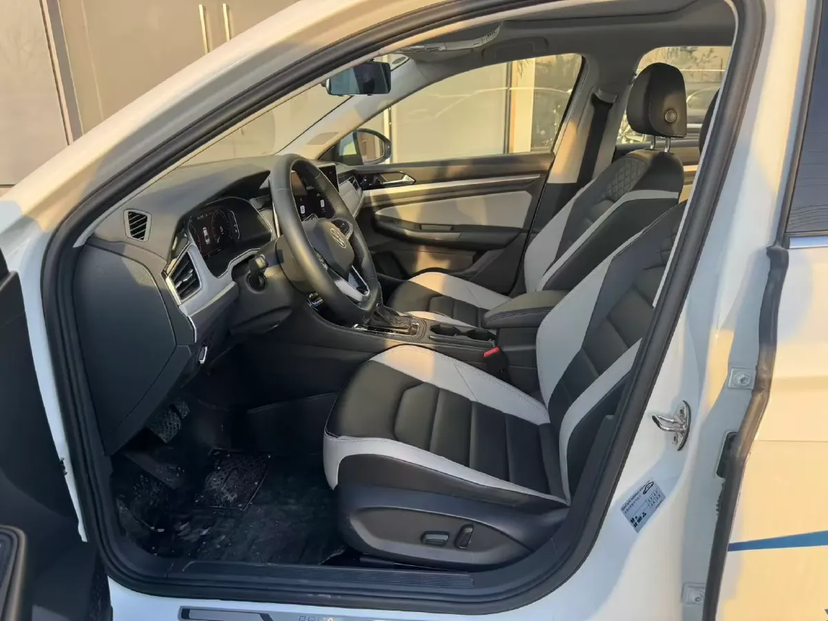2023 Volkswagen Bora 1.5T 160HP L4 7DCT,autocango,china used car exporter,china ev exporter,chinese used car exporter,chinese used ev exporter