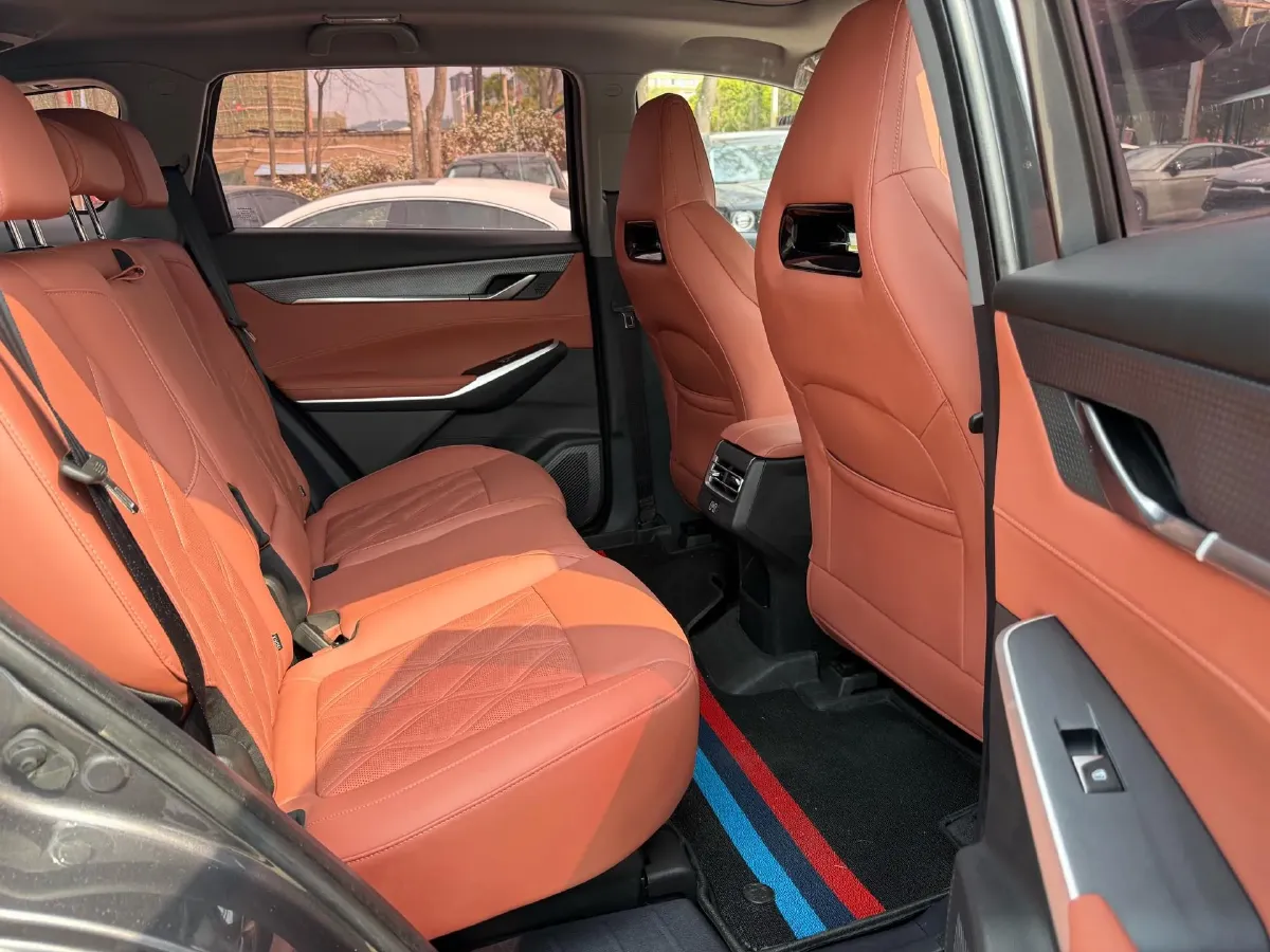 2023 ChangAn CS75 Plus 1.5T 188HP L4 8AT,autocango,china used car exporter,china ev exporter,chinese used car exporter,chinese used ev exporter