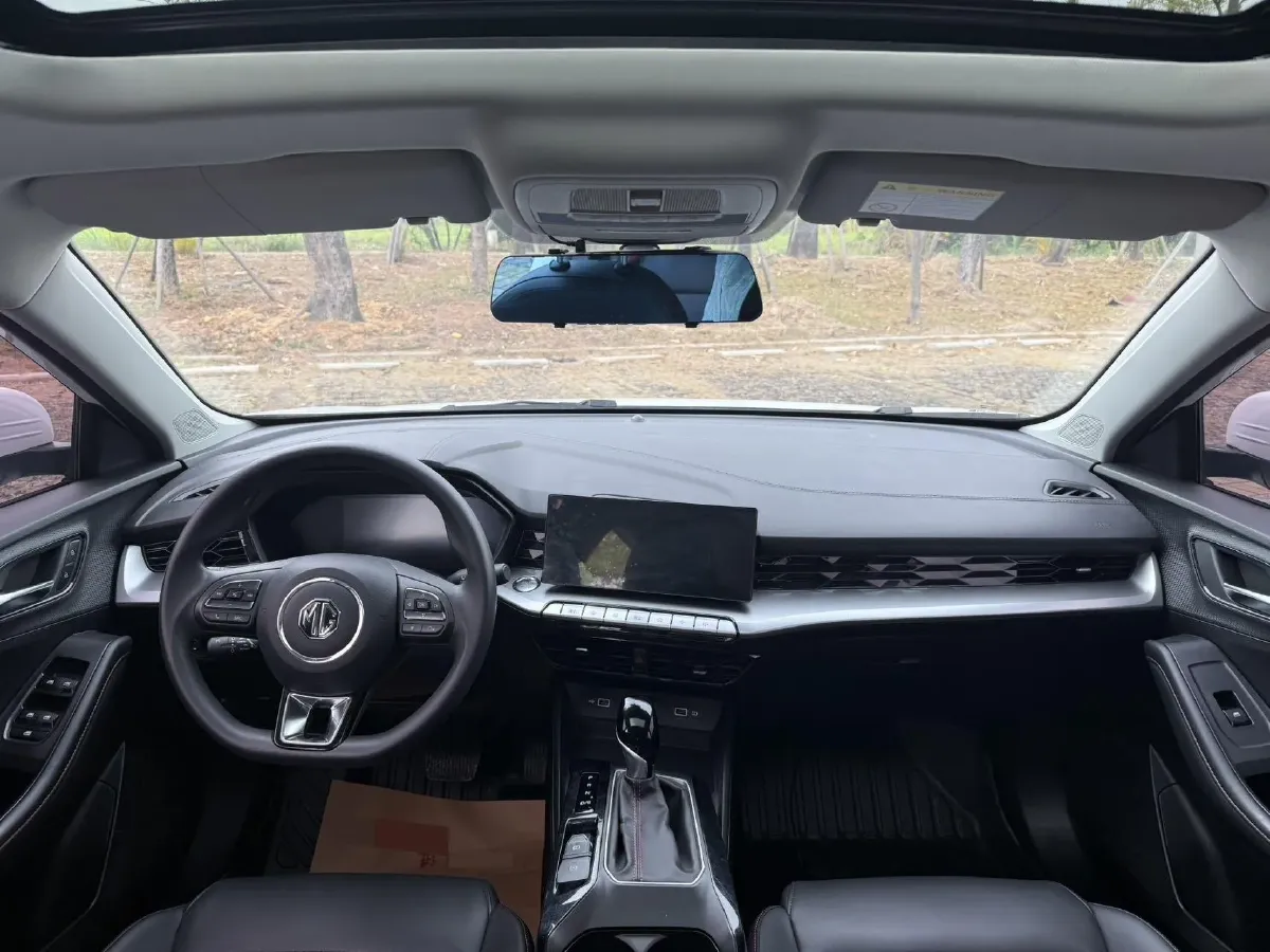 2023 MG 5 1.5L 129HP L4 CVT,autocango,china used car exporter,china ev exporter,chinese used car exporter,chinese used ev exporter