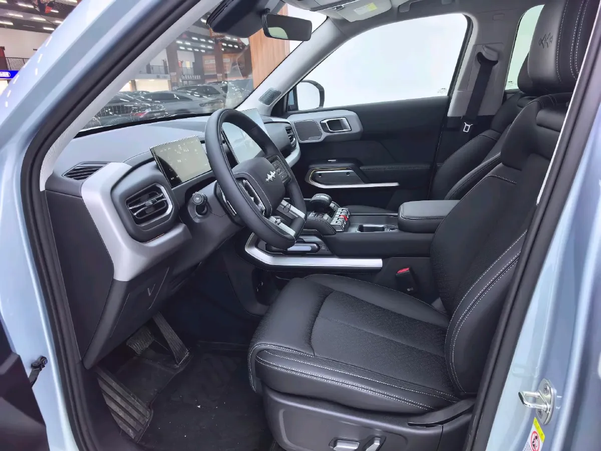 2025 FangChengBao Tai 3 BEV,autocango,china used car exporter,china ev exporter,chinese used car exporter,chinese used ev exporter