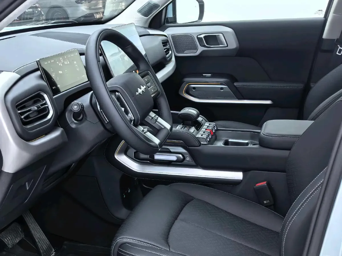 2025 FangChengBao Tai 3 BEV,autocango,china used car exporter,china ev exporter,chinese used car exporter,chinese used ev exporter