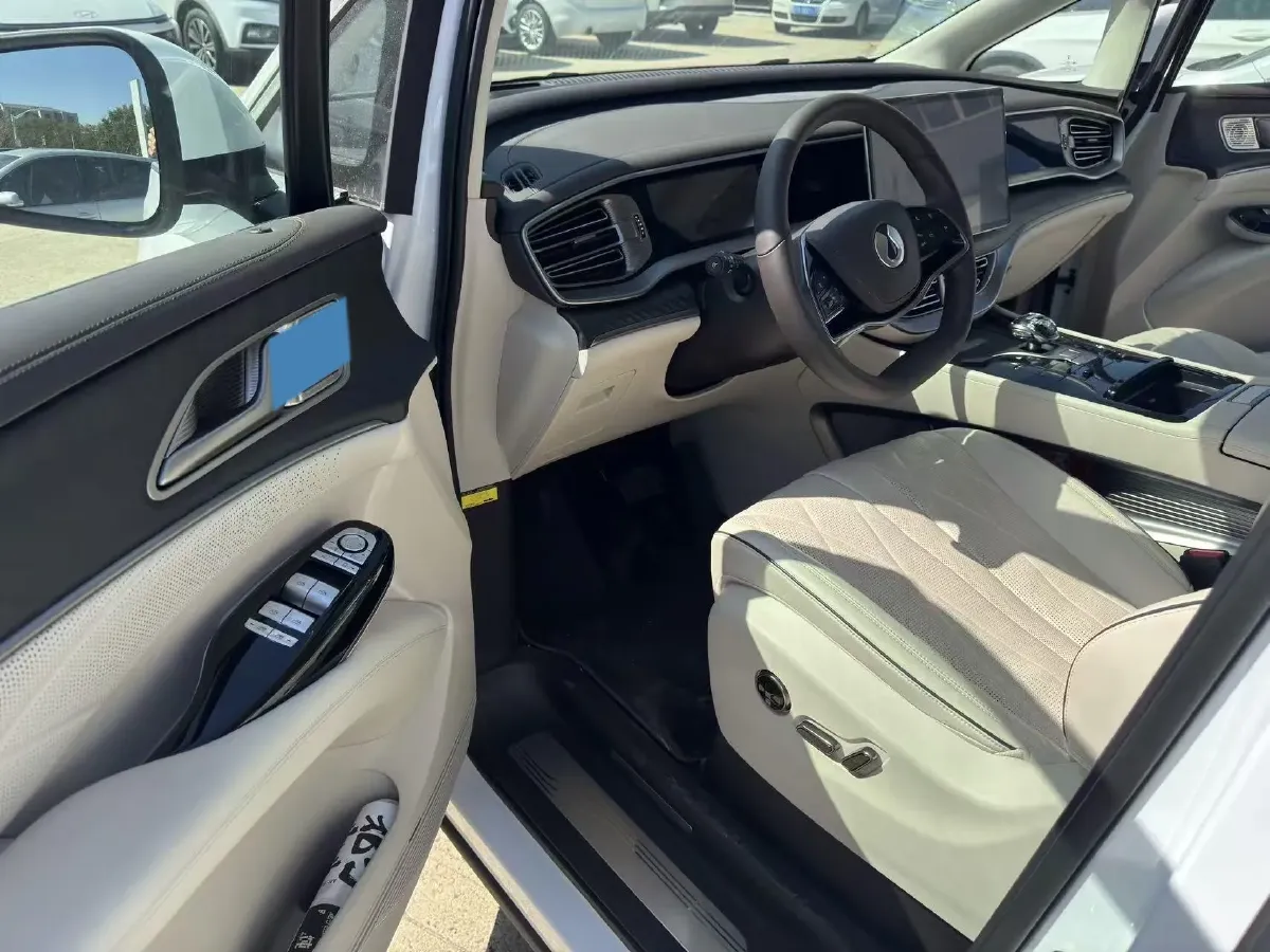 2024 Denza D9 1.5T 139HP L4 E-CVT PHEV 40KWH,autocango,china used car exporter,china ev exporter,chinese used car exporter,chinese used ev exporter