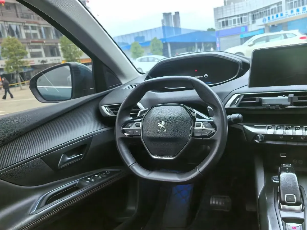 2019 Peugeot 5008 1.6T 167HP L4 6AT,autocango,china used car exporter,china ev exporter,chinese used car exporter,chinese used ev exporter