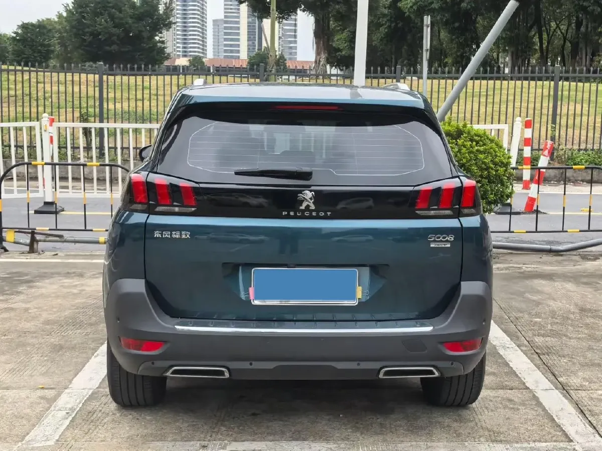 2019 Peugeot 5008 1.6T 167HP L4 6AT,autocango,china used car exporter,china ev exporter,chinese used car exporter,chinese used ev exporter