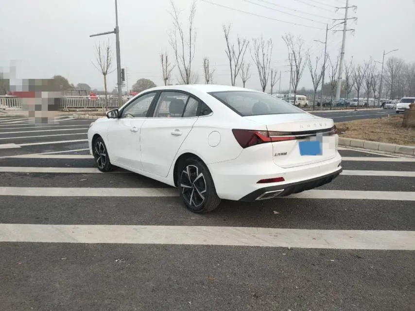 2023 Roewe i5 1.5L 129HP L4 CVT,autocango,china used car exporter,china ev exporter,chinese used car exporter,chinese used ev exporter