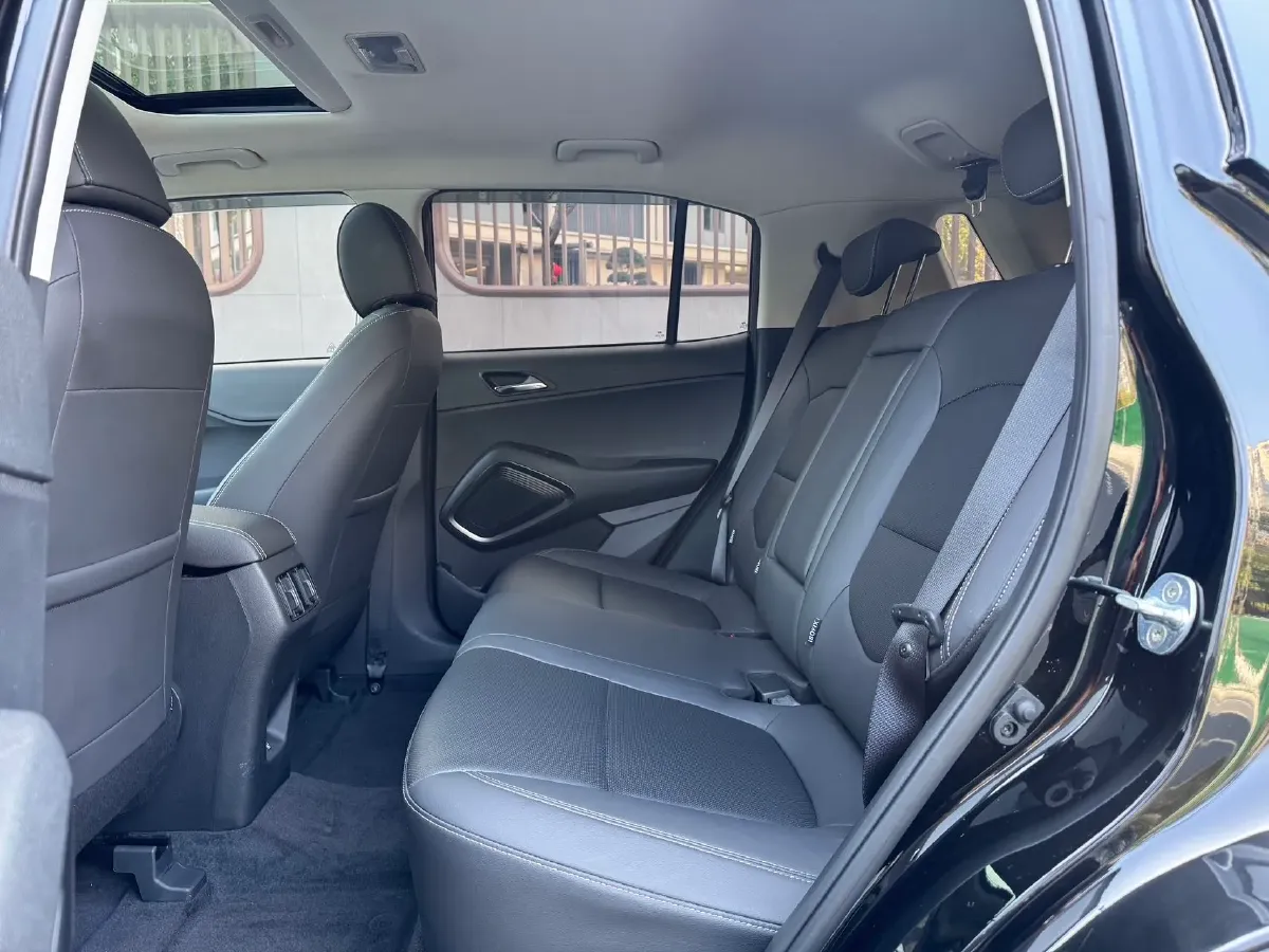 2021 Hyundai ix35 1.4T 140HP L4 7DCT,autocango,china used car exporter,china ev exporter,chinese used car exporter,chinese used ev exporter