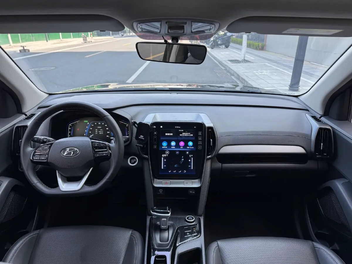 2021 Hyundai ix35 1.4T 140HP L4 7DCT,autocango,china used car exporter,china ev exporter,chinese used car exporter,chinese used ev exporter