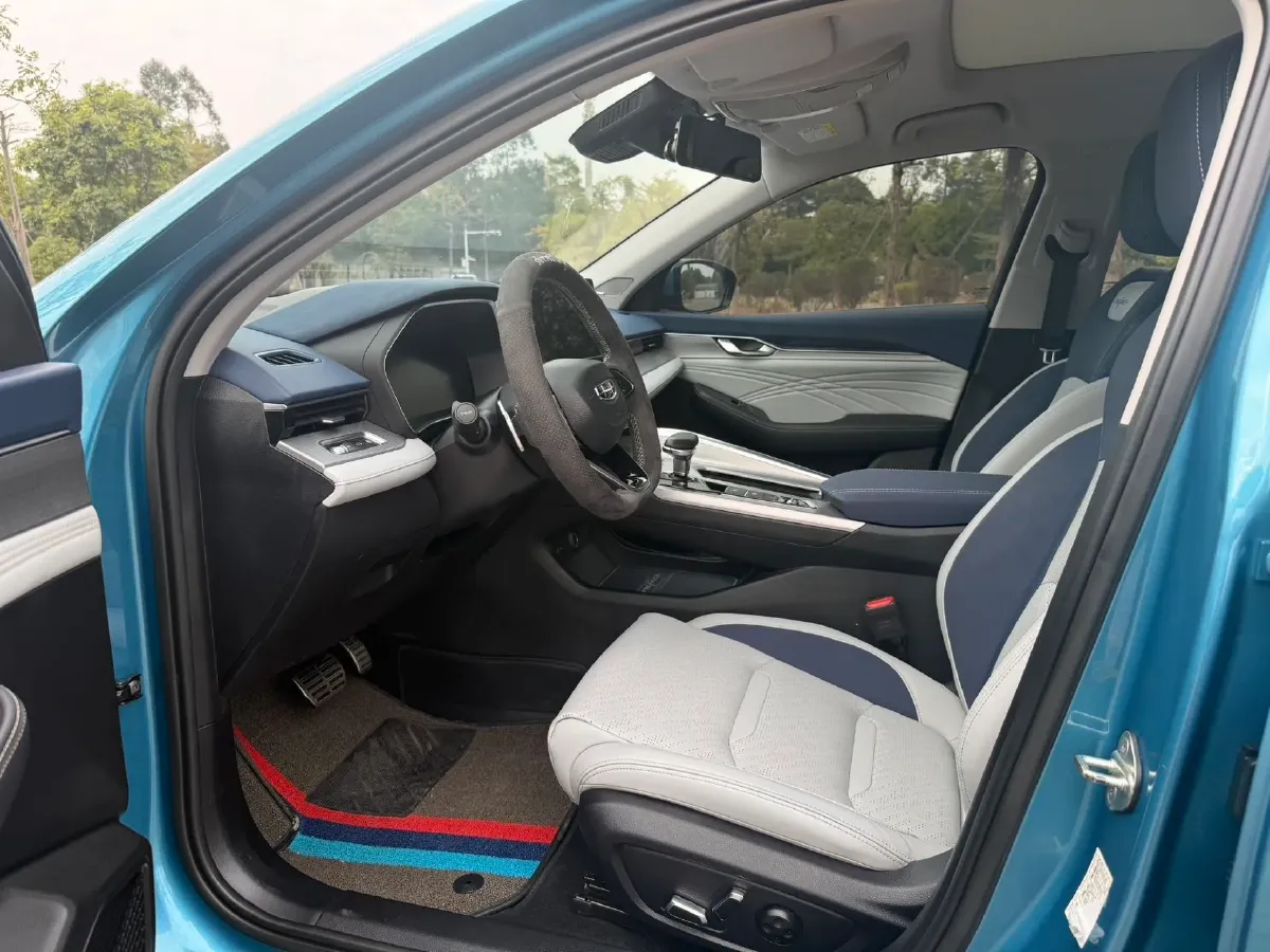 2020 Geely Tugella 2.0T 238HP L4 8AT,autocango,china used car exporter,china ev exporter,chinese used car exporter,chinese used ev exporter