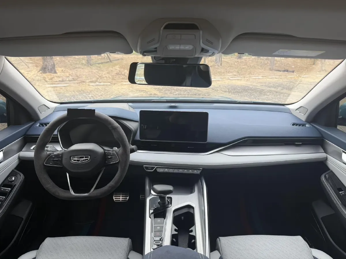 2020 Geely Tugella 2.0T 238HP L4 8AT,autocango,china used car exporter,china ev exporter,chinese used car exporter,chinese used ev exporter