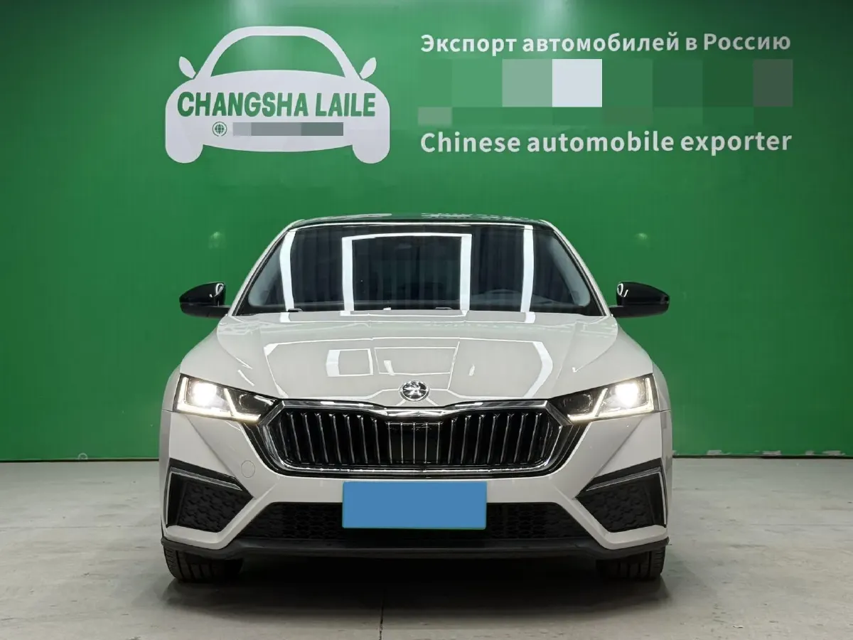 2022 Skoda Octavia 1.4T 150HP L4 7DCT,autocango,china used car exporter,china ev exporter,chinese used car exporter,chinese used ev exporter
