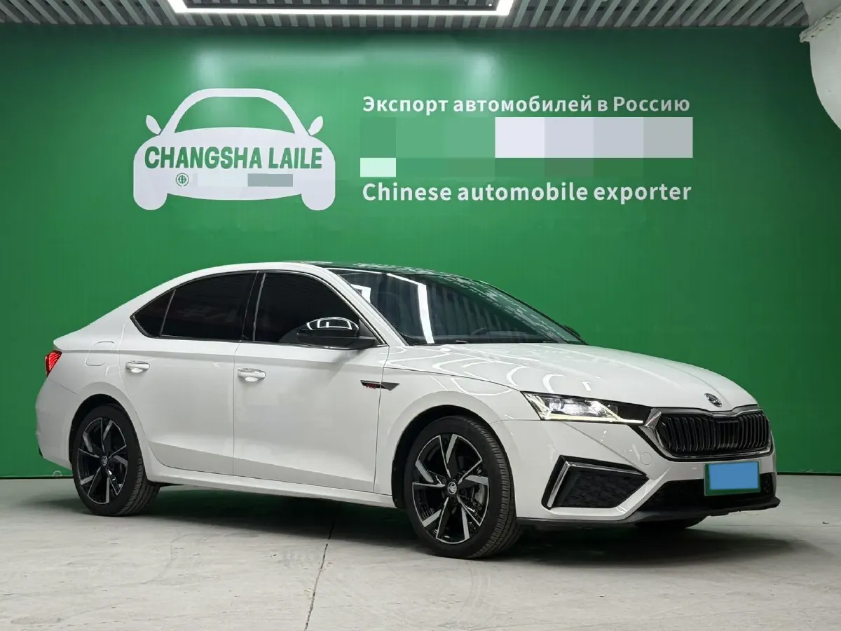 2022 Skoda Octavia 1.4T 150HP L4 7DCT,autocango,china used car exporter,china ev exporter,chinese used car exporter,chinese used ev exporter