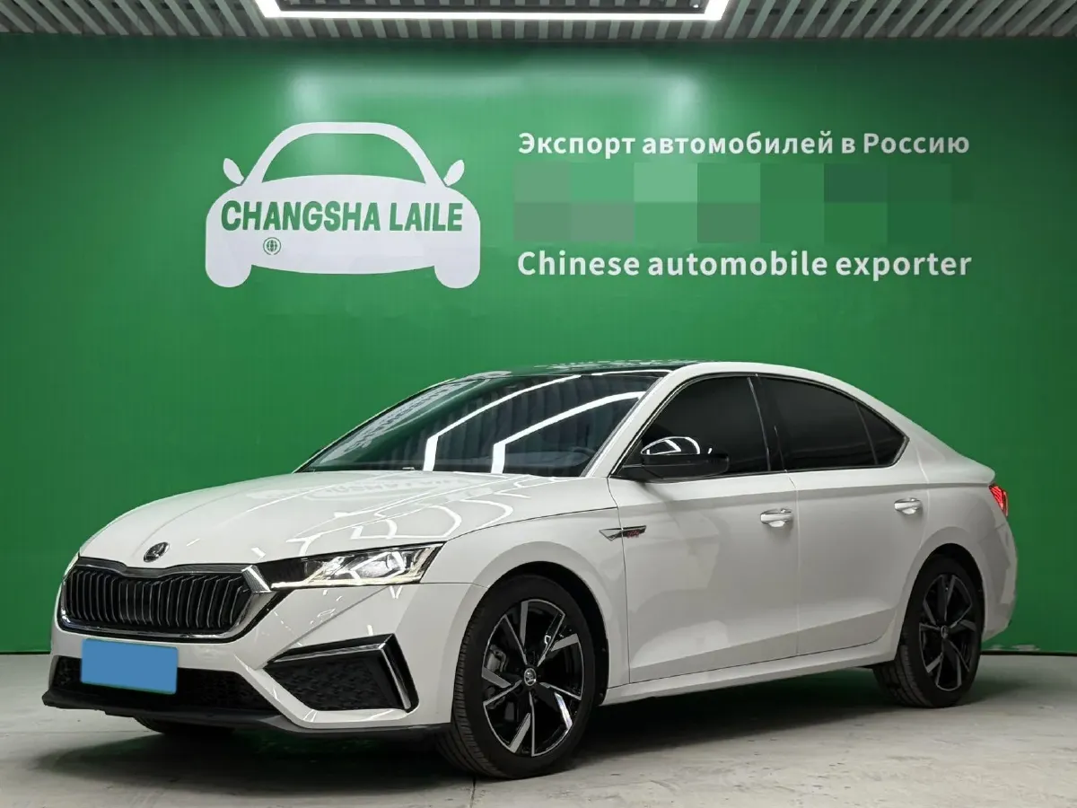 2022 Skoda Octavia 1.4T 150HP L4 7DCT,autocango,china used car exporter,china ev exporter,chinese used car exporter,chinese used ev exporter