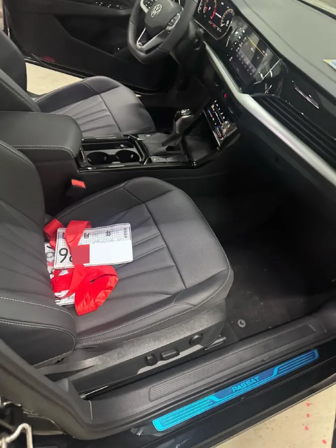 2026 Volkswagen Passat 2.0T 186HP L4 7DCT,autocango,china used car exporter,china ev exporter,chinese used car exporter,chinese used ev exporter