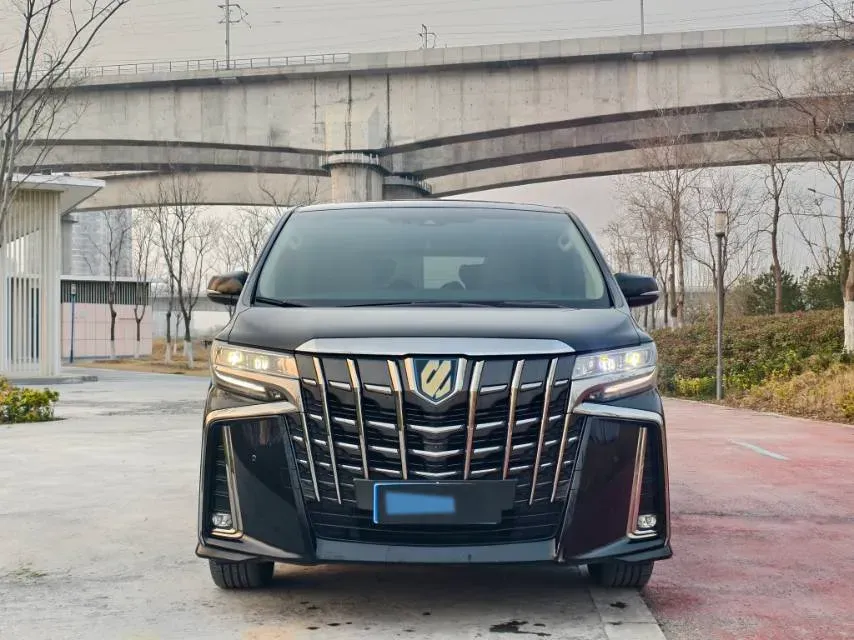 2023 Toyota Alphard 2.5L 117HP L4 E-CVT Hybrid,autocango,china used car exporter,china ev exporter,chinese used car exporter,chinese used ev exporter