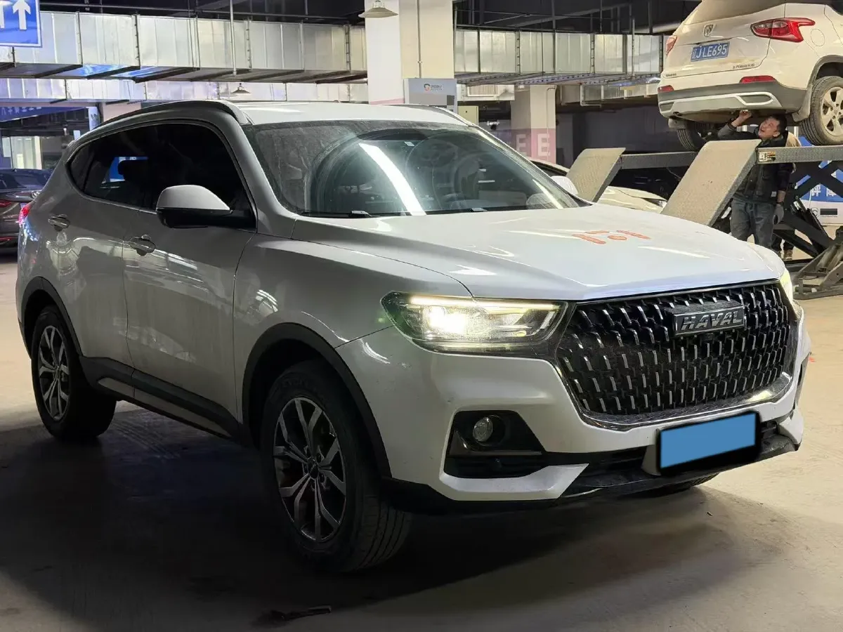 2021 Haval H6 1.5T 169HP L4 7DCT,autocango,china used car exporter,china ev exporter,chinese used car exporter,chinese used ev exporter