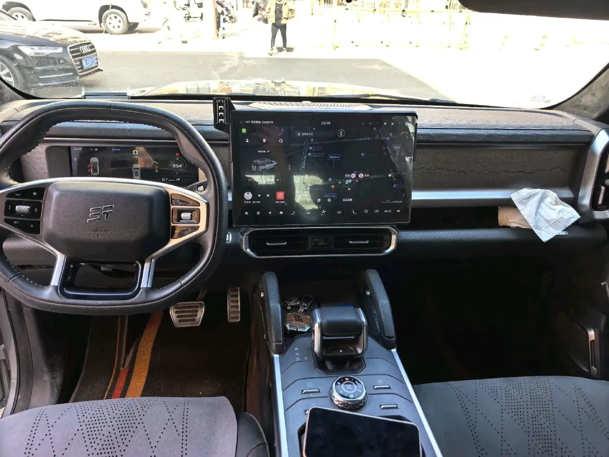 2024 Jetour Traveller 2.0T 254HP L4 7DCT,autocango,china used car exporter,china ev exporter,chinese used car exporter,chinese used ev exporter