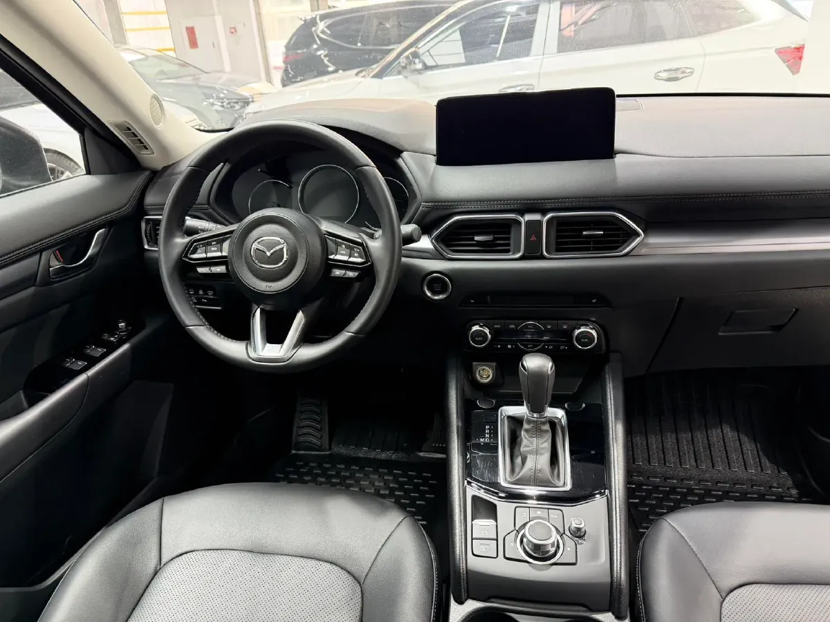 2022 MAXUS XinTu V90 2.0T 150HP L4 6AT,autocango,china used car exporter,china ev exporter,chinese used car exporter,chinese used ev exporter