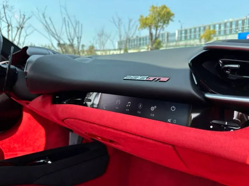 2021 Ferrari 296 3.0T 663HP V6 8DCT PHEV 7.45KWH,autocango,china used car exporter,china ev exporter,chinese used car exporter,chinese used ev exporter