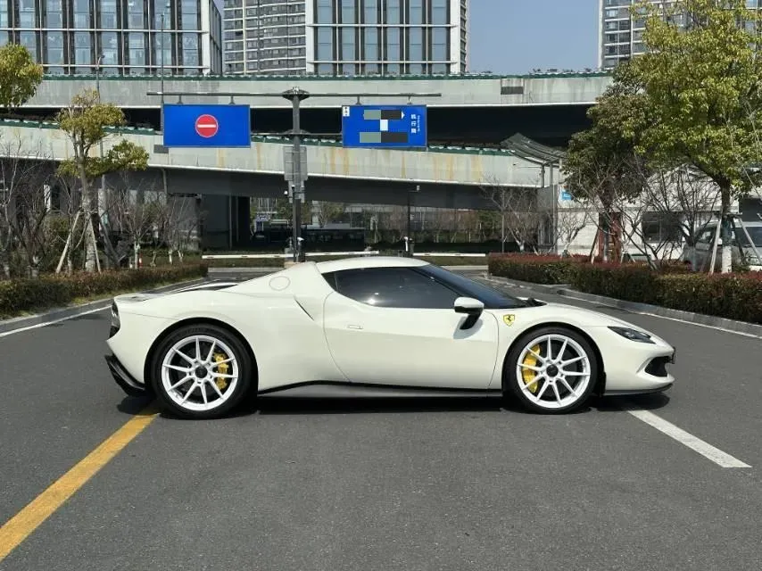 2021 Ferrari 296 3.0T 663HP V6 8DCT PHEV 7.45KWH,autocango,china used car exporter,china ev exporter,chinese used car exporter,chinese used ev exporter