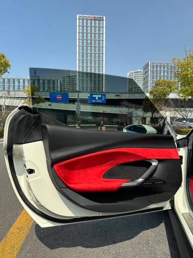 2021 Ferrari 296 3.0T 663HP V6 8DCT PHEV 7.45KWH,autocango,china used car exporter,china ev exporter,chinese used car exporter,chinese used ev exporter