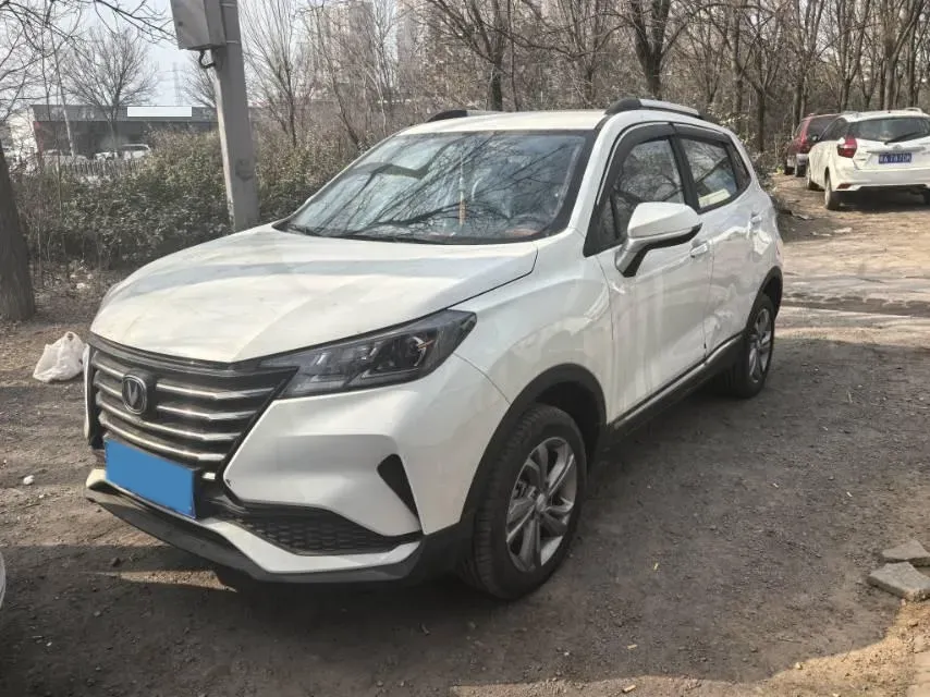 2021 ChangAn CS15 1.5L 107HP L4 5DCT,autocango,china used car exporter,china ev exporter,chinese used car exporter,chinese used ev exporter