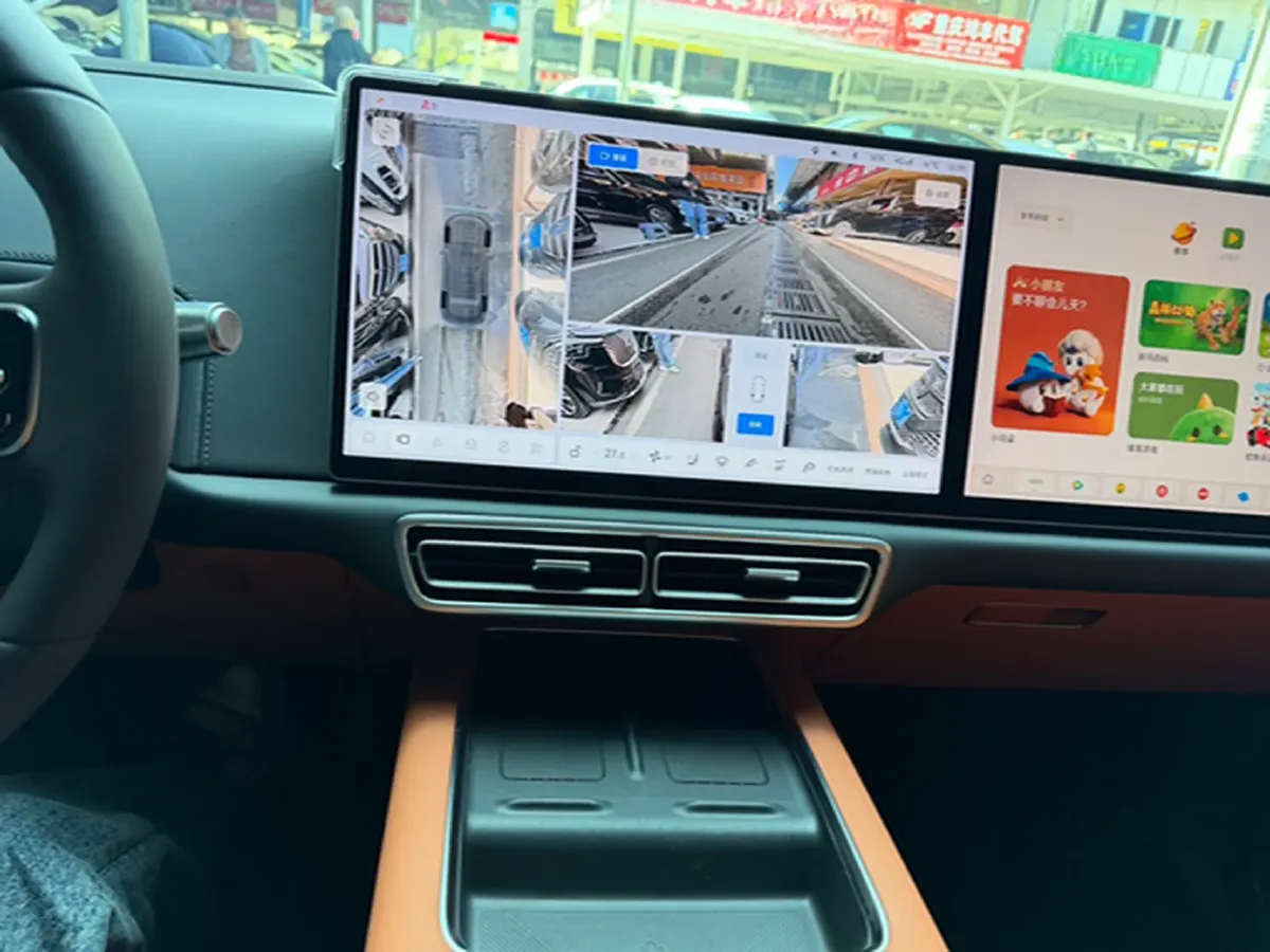 2025 Li L6 Range Extended 154HP L4 REEV,autocango,china used car exporter,china ev exporter,chinese used car exporter,chinese used ev exporter