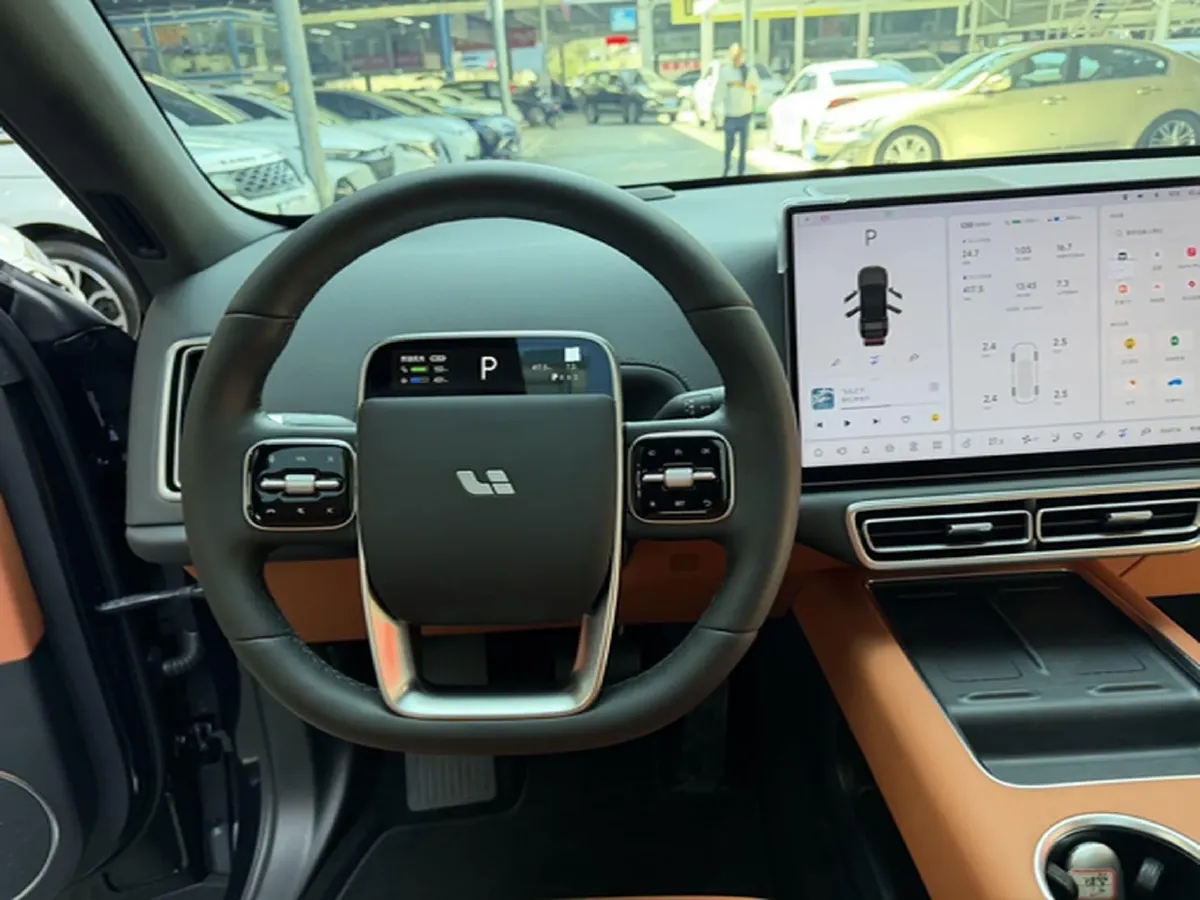 2025 Li L6 Range Extended 154HP L4 REEV,autocango,china used car exporter,china ev exporter,chinese used car exporter,chinese used ev exporter