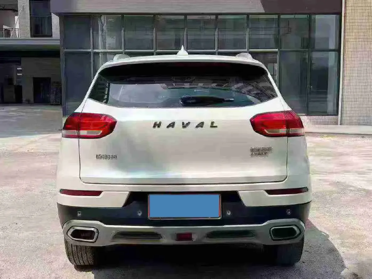 2017 Haval H6 2.0T 197HP L4 7DCT,autocango,china used car exporter,china ev exporter,chinese used car exporter,chinese used ev exporter