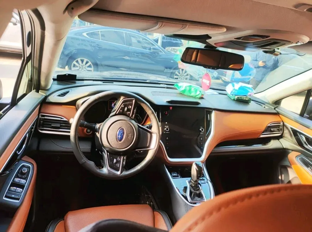 2021 Subaru Outback 2.5L 169HP H4 CVT,autocango,china used car exporter,china ev exporter,chinese used car exporter,chinese used ev exporter