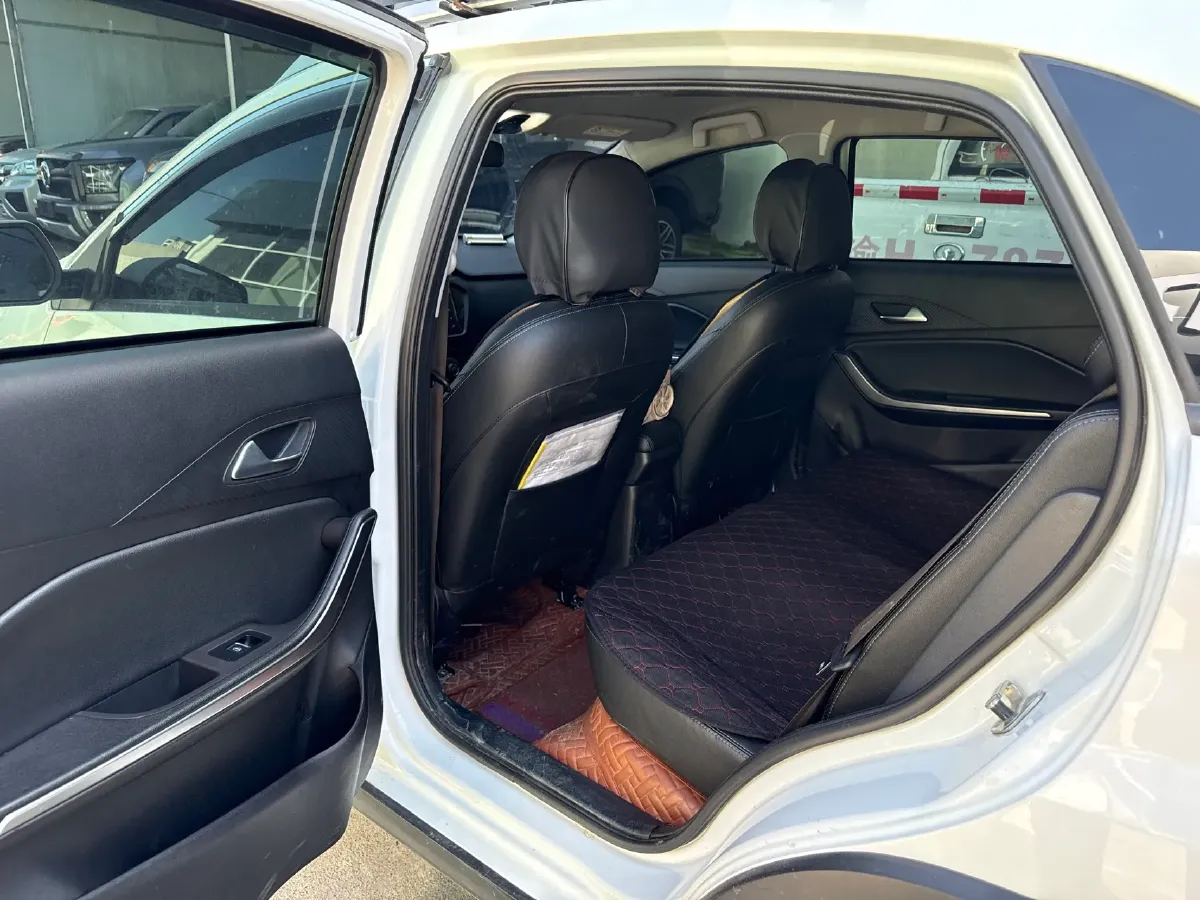 2020 Chery Tiggo 3x 1.5L 116HP L4 5MT,autocango,china used car exporter,china ev exporter,chinese used car exporter,chinese used ev exporter