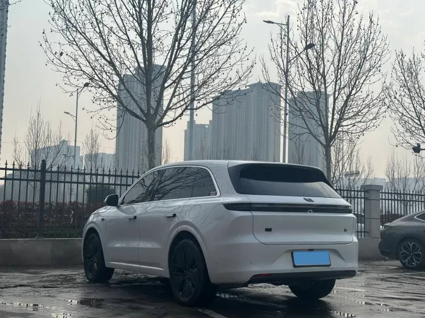 2024 Li L6 Range Extended 154HP L4 REEV 36.8KWH,autocango,china used car exporter,china ev exporter,chinese used car exporter,chinese used ev exporter