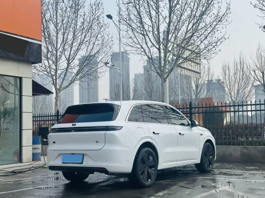 2024 Li L6 Range Extended 154HP L4 REEV 36.8KWH,autocango,china used car exporter,china ev exporter,chinese used car exporter,chinese used ev exporter