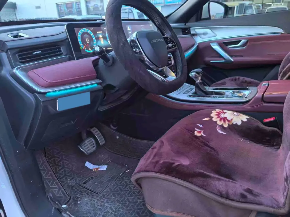 2021 Haval H6 Coupe 1.5T 169HP L4 7DCT,autocango,china used car exporter,china ev exporter,chinese used car exporter,chinese used ev exporter